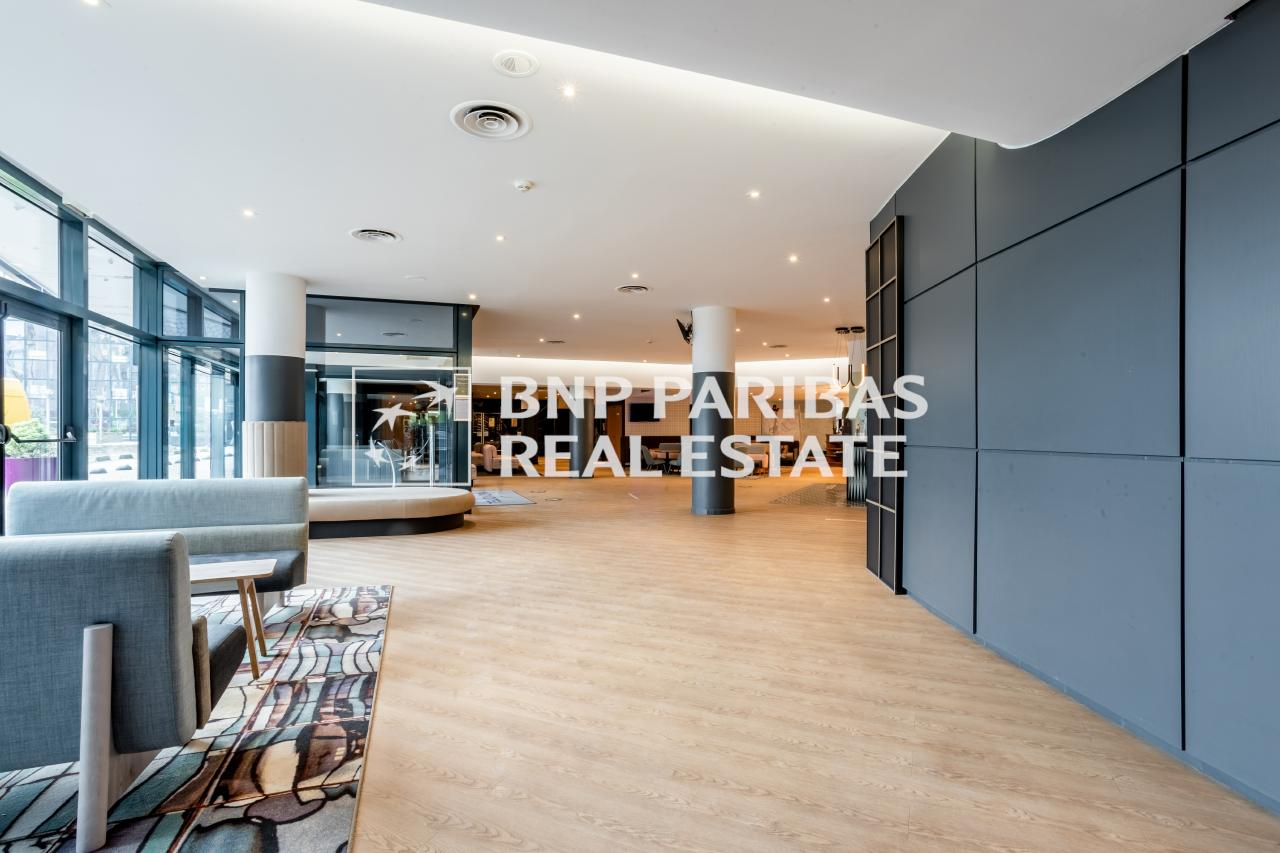 Bureau Noisy-le-Grand 3048m² Location bureau Noisy-le-Grand Seine-Saint-Denis OLBUR2106795 0